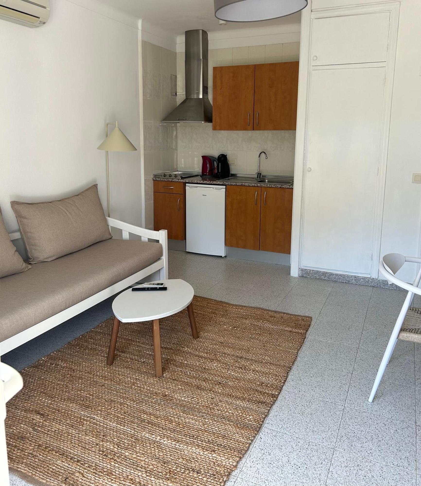 Serena Sol Apartments - Adults Only - Over 12 Khu nghỉ mát Cala Serena Ngoại thất bức ảnh